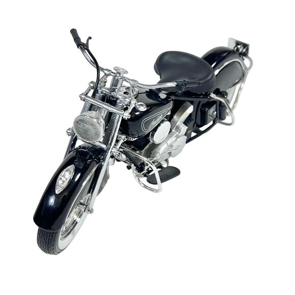 Guiloy 1948 Indian Chief Motorcycle 1/10 Scale Diecast Model Bike Black Chrome - Picture 2 of 16
